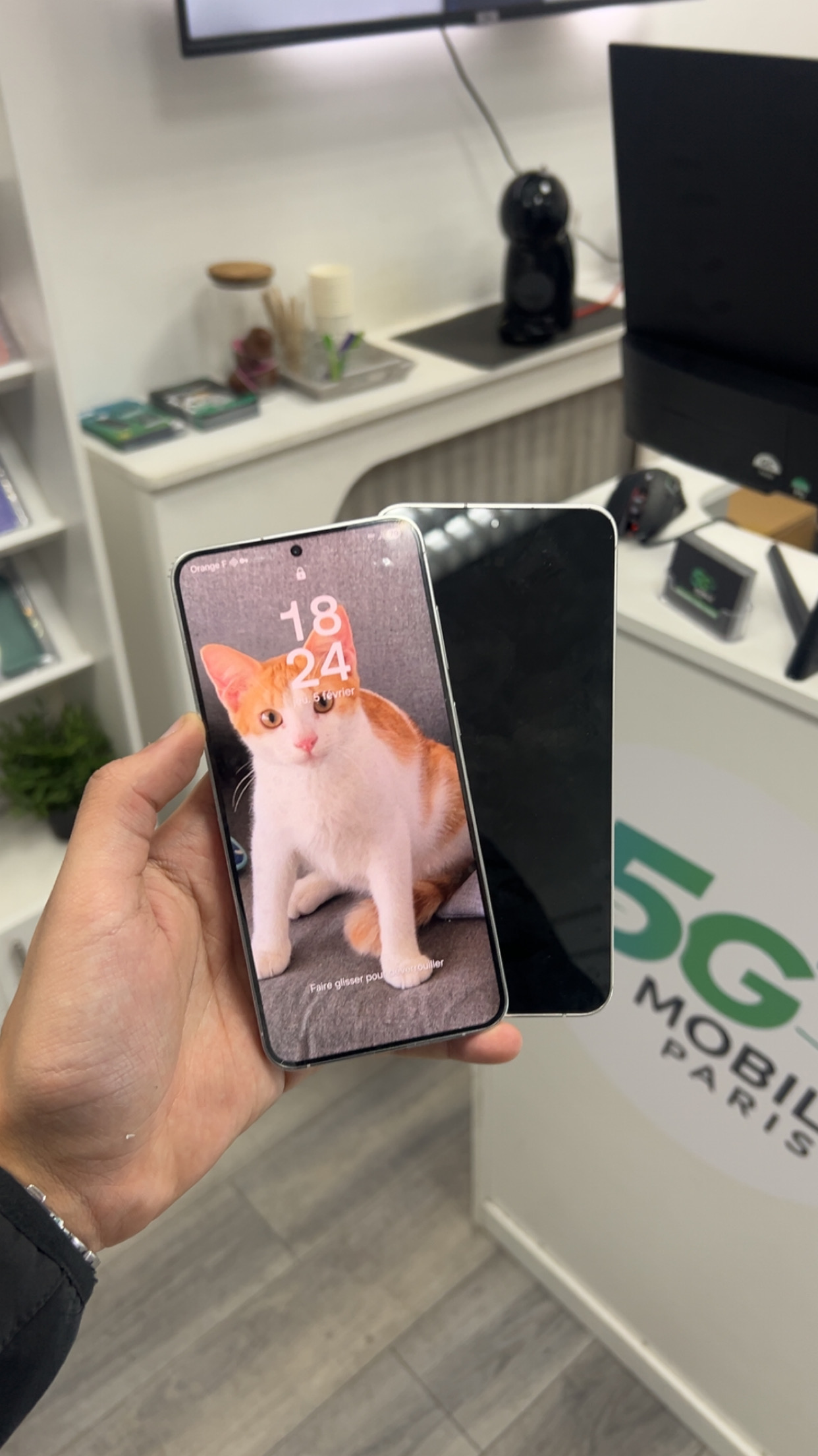 Technicien réparation téléphone